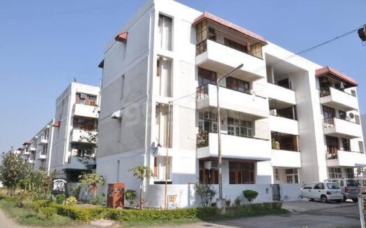 Flat nearby, Flat in Sector 51 Chandigarh